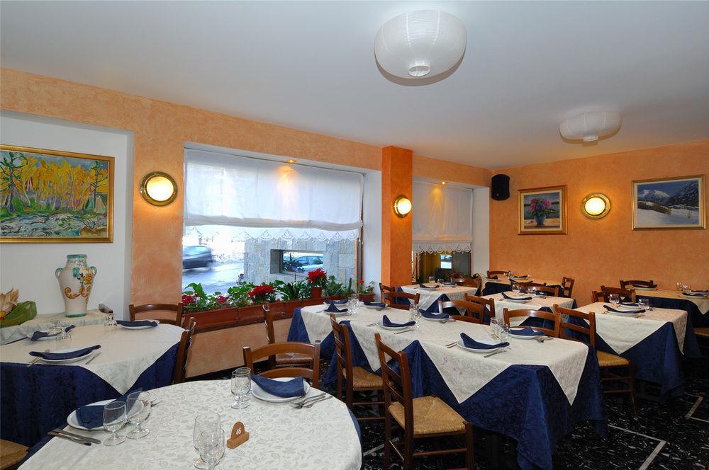 Hotel Bucaneve Bardonecchia Zewnętrze zdjęcie