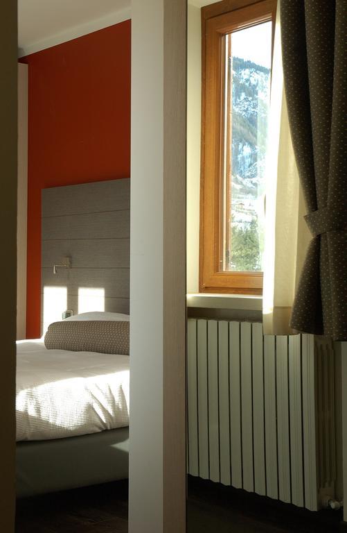 Hotel Bucaneve Bardonecchia Zewnętrze zdjęcie