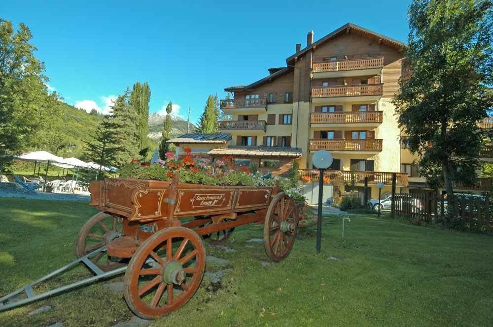 Hotel Bucaneve Bardonecchia Zewnętrze zdjęcie