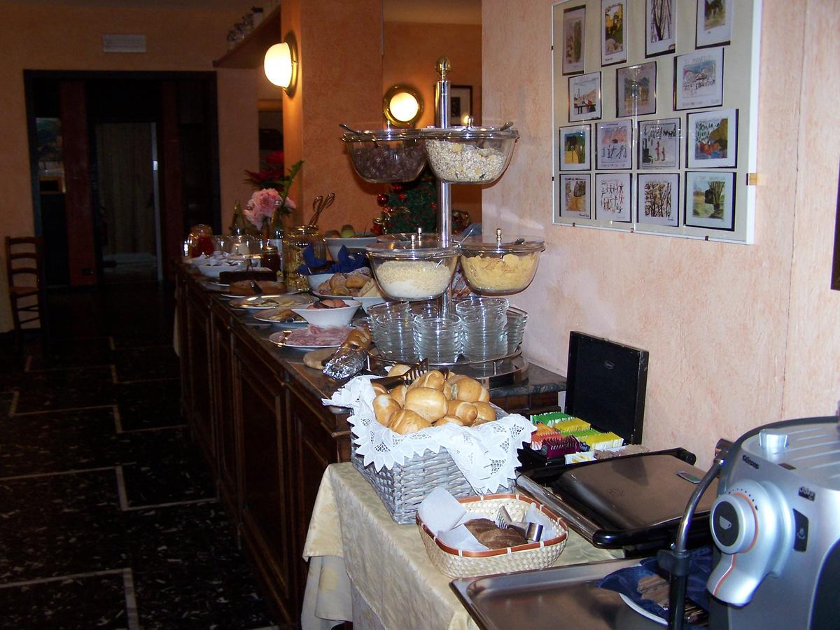 Hotel Bucaneve Bardonecchia Zewnętrze zdjęcie